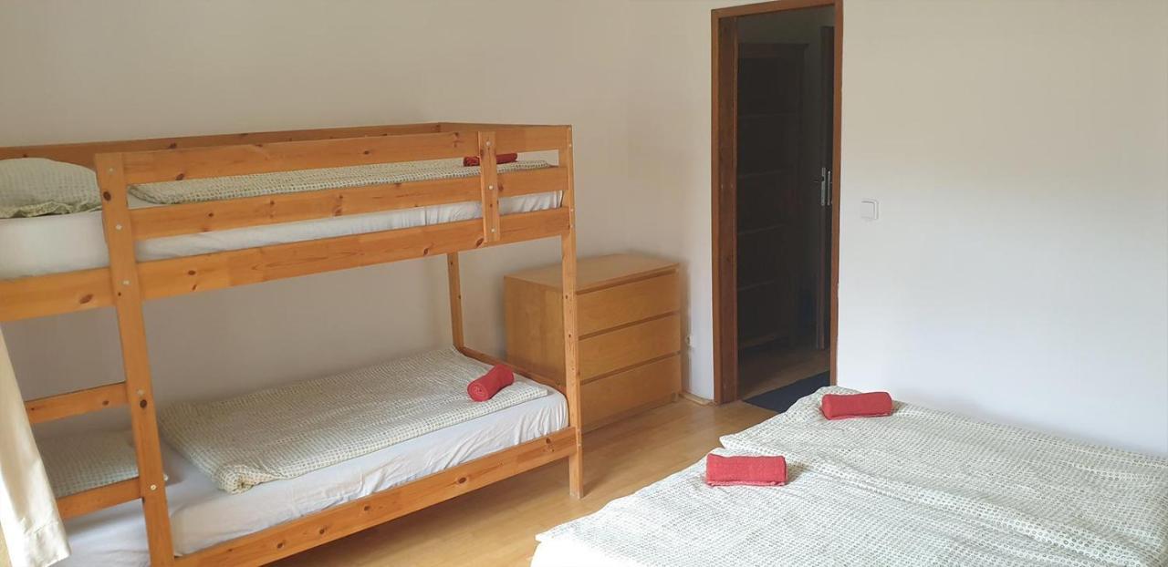 Penzion A Restaurace U Baby Subrovy Hotel Kokorin Bagian luar foto
