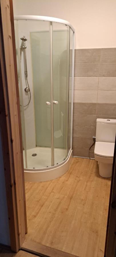 Penzion A Restaurace U Baby Subrovy Hotel Kokorin Bagian luar foto