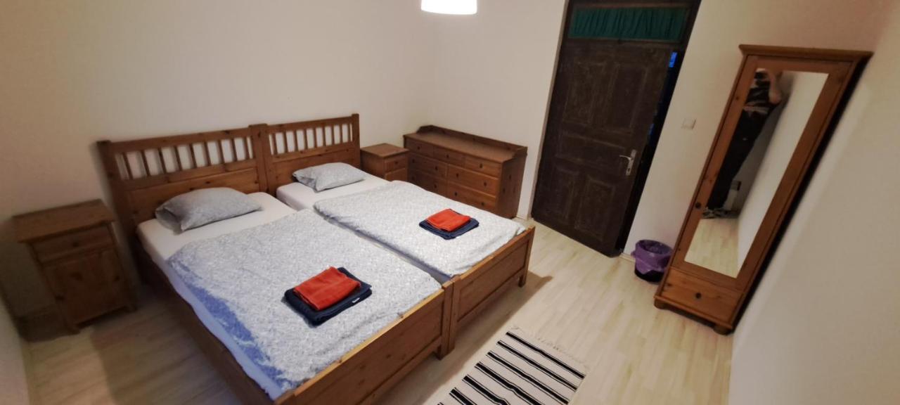 Penzion A Restaurace U Baby Subrovy Hotel Kokorin Bagian luar foto