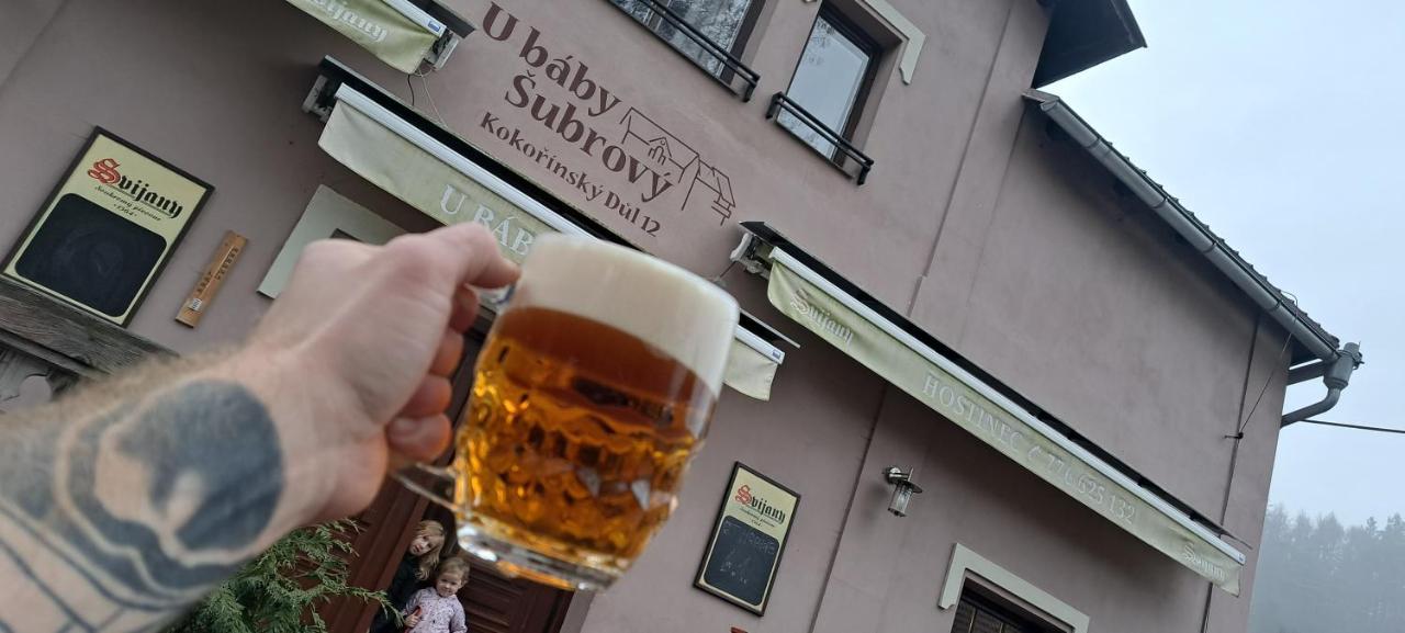 Penzion A Restaurace U Baby Subrovy Hotel Kokorin Bagian luar foto